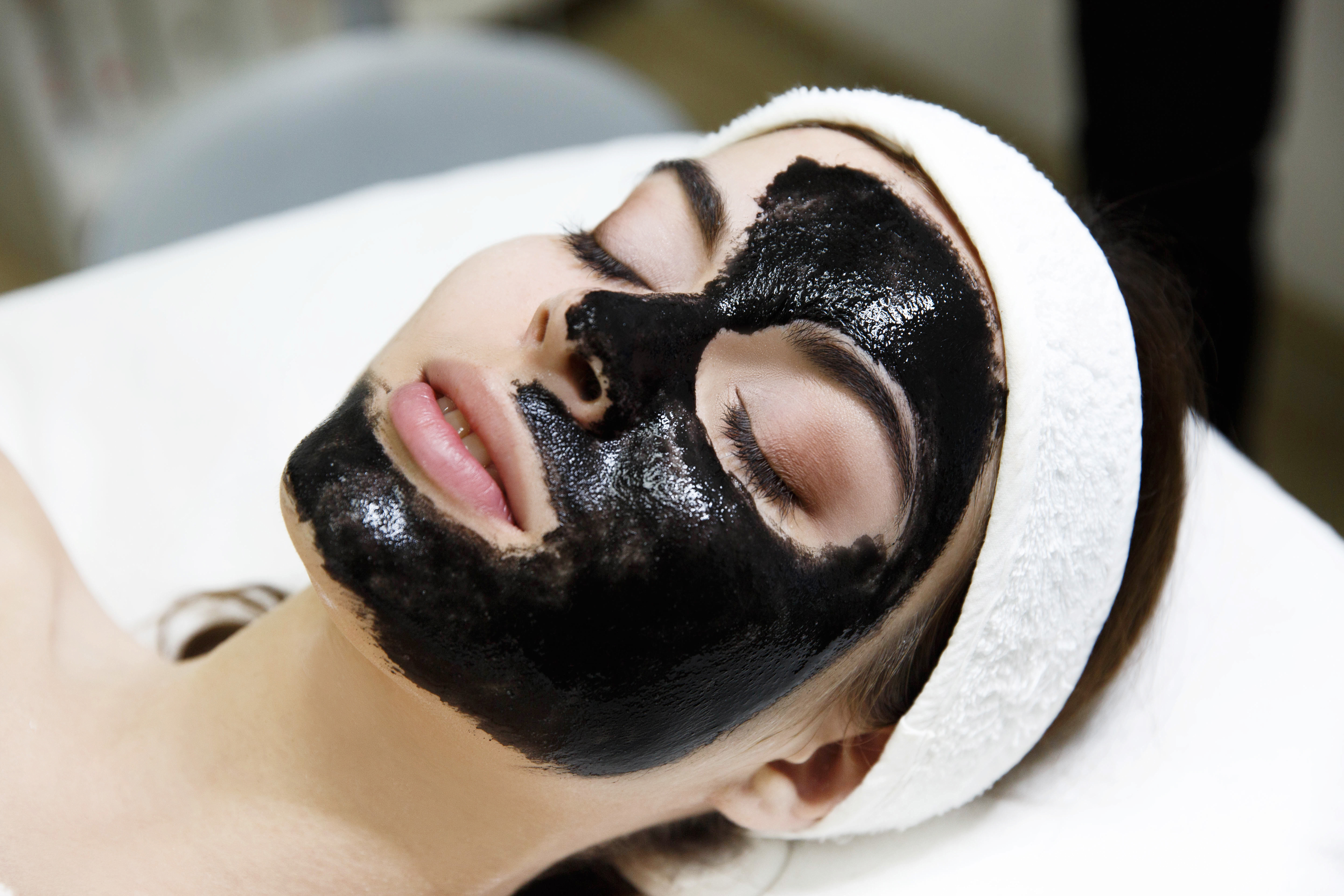 Black mask